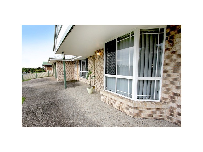 42 Jonquil Circuit, Flinders View QLD 4305