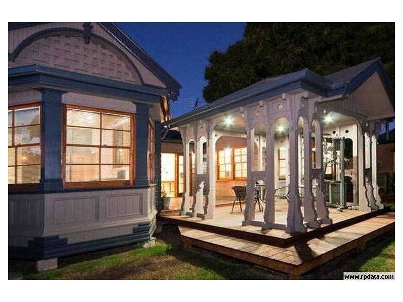 32 Quarry Street, Ipswich QLD 4305