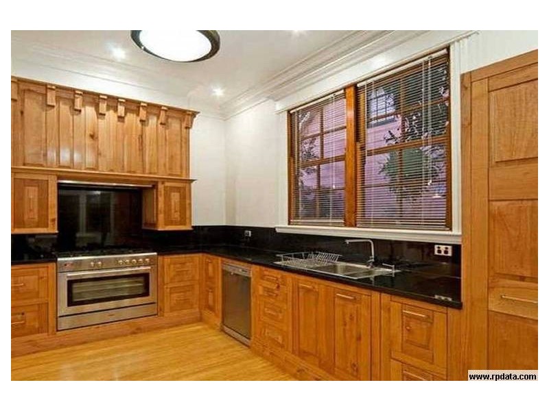 32 Quarry Street, Ipswich QLD 4305