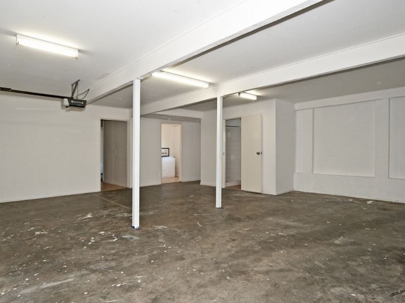 10 Thomas Street, Flinders View QLD 4305