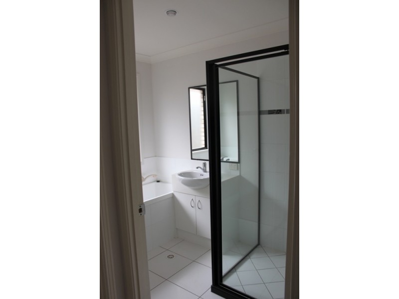 43 Dornoch Crescent, Raceview QLD 4305