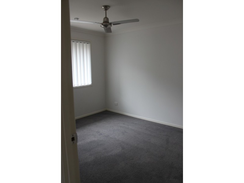 43 Dornoch Crescent, Raceview QLD 4305