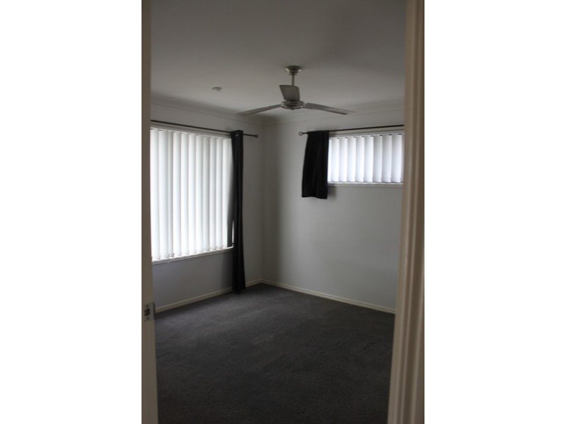 43 Dornoch Crescent, Raceview QLD 4305