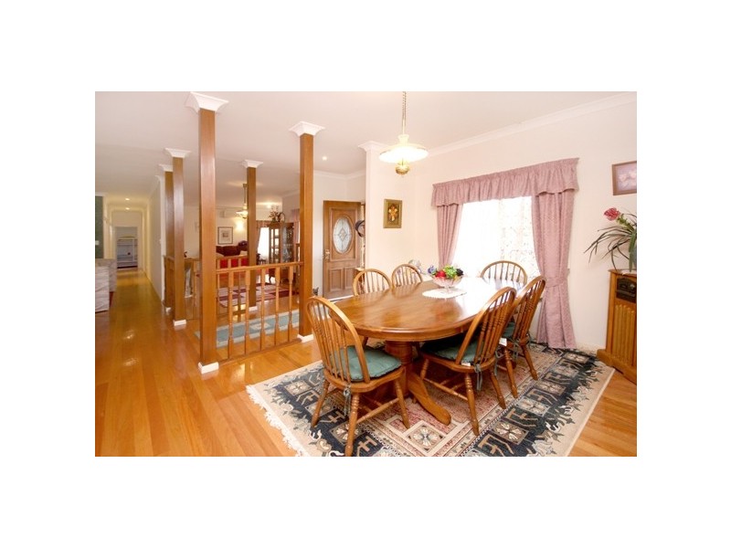 5 Kimberley Way, Flinders View QLD 4305