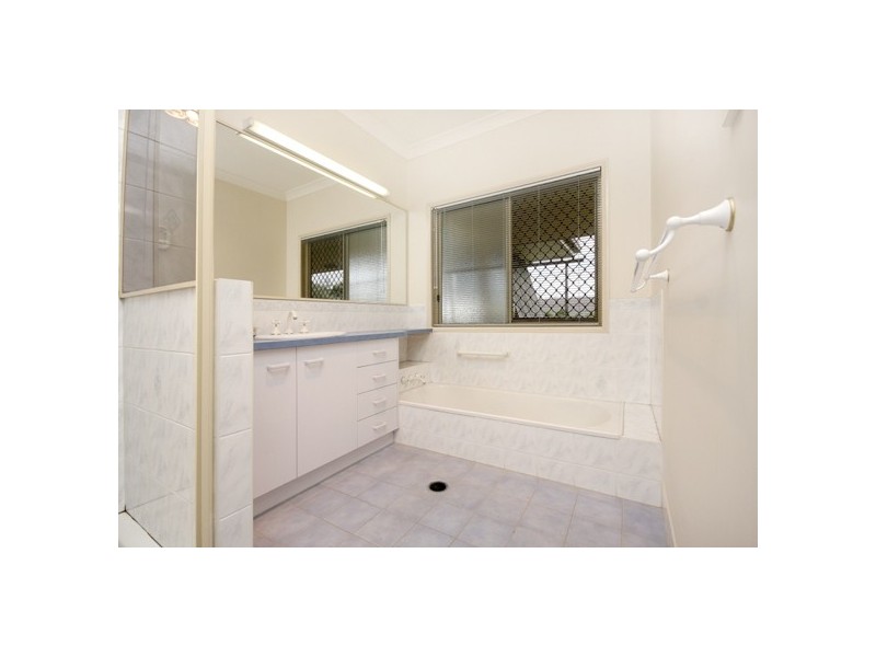 5 Kimberley Way, Flinders View QLD 4305