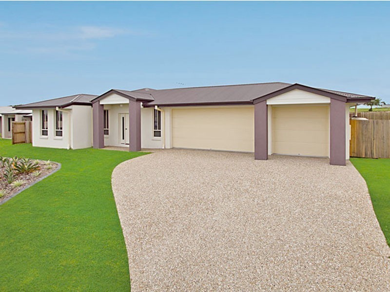16 Iris Court, Yamanto QLD 4305