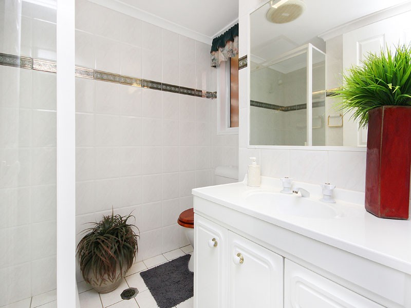 7 Kingston Drive, Flinders View QLD 4305