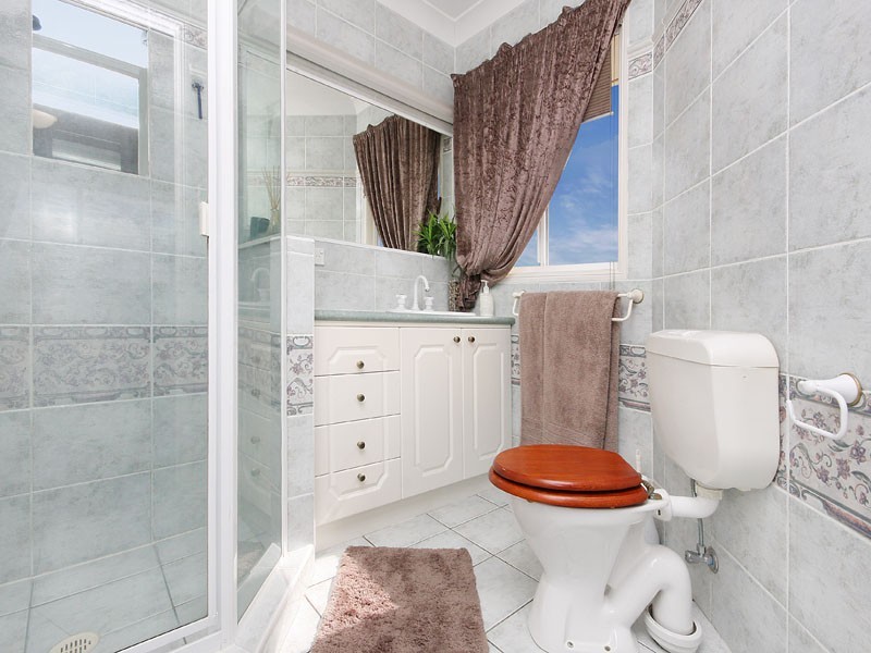 7 Kingston Drive, Flinders View QLD 4305