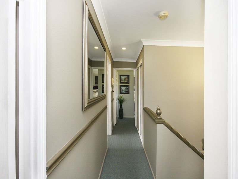 7 Kingston Drive, Flinders View QLD 4305