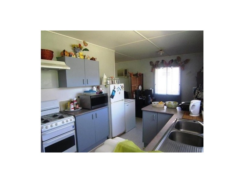 20 Peacock Street, One Mile QLD 4305