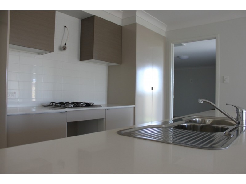 58 Sarah Drive, Yamanto QLD 4305