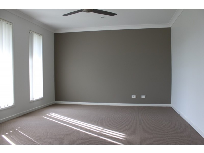 58 Sarah Drive, Yamanto QLD 4305