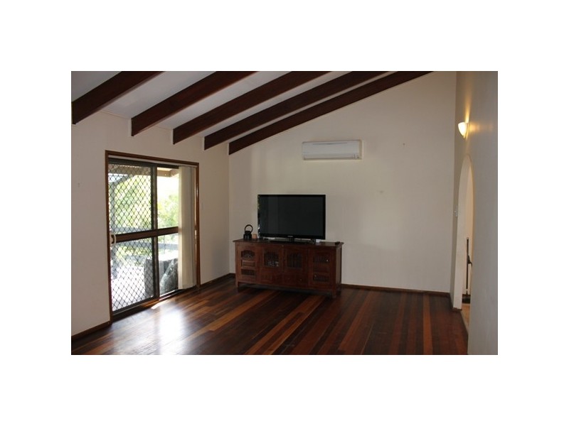 16 Merritt Street, Flinders View QLD 4305