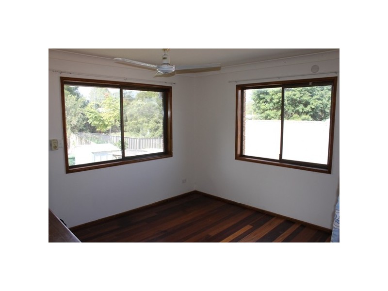 16 Merritt Street, Flinders View QLD 4305