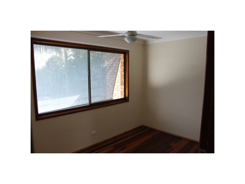 16 Merritt Street, Flinders View QLD 4305