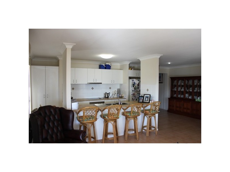 16 Acacia Close, Raceview QLD 4305