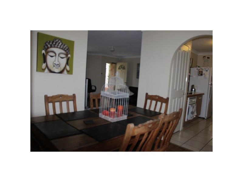 9 Palm Avenue, Raceview QLD 4305