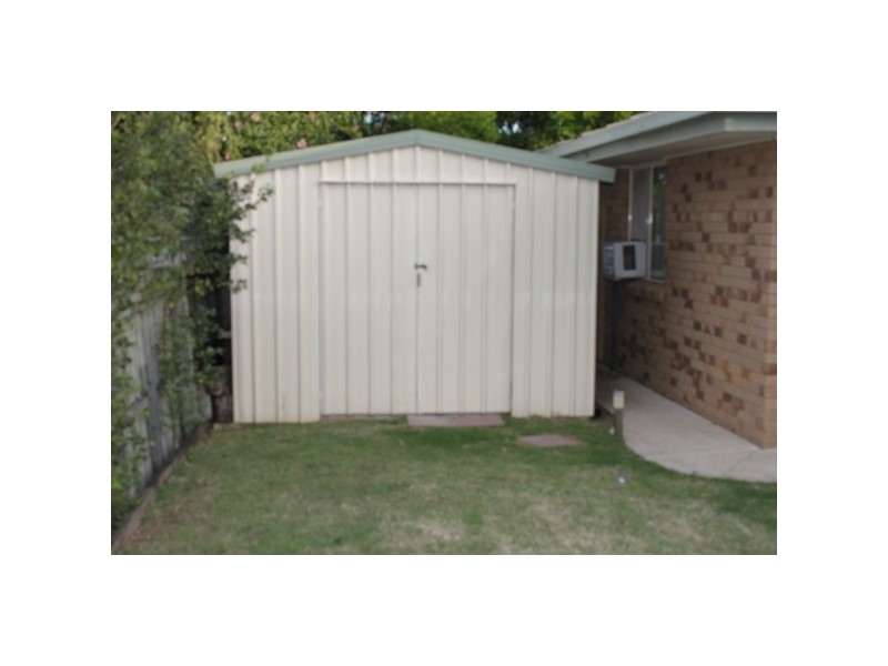 9 Palm Avenue, Raceview QLD 4305