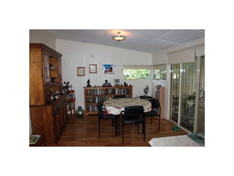 2 Dunns Avenue, Harrisville QLD 4307