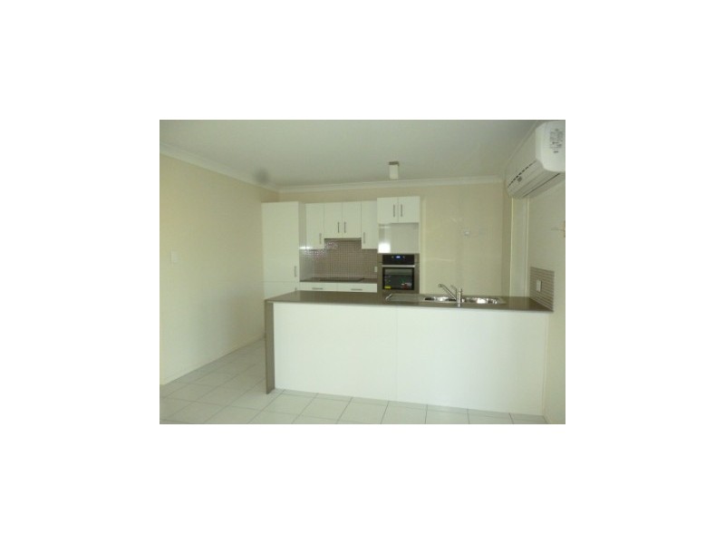 3 Iris Court, Yamanto QLD 4305