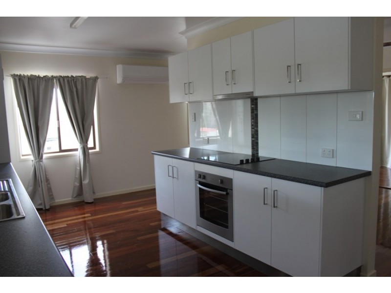 28 Petaine Street, Raceview QLD 4305