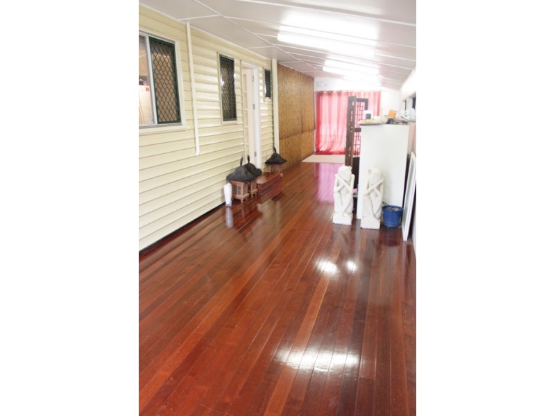 1 Holt Street, Brassall QLD 4305