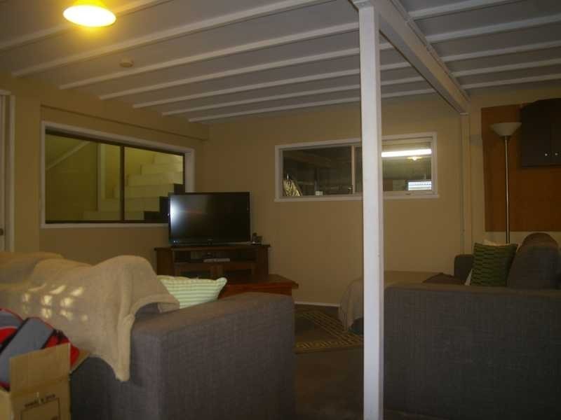 41 Glebe Road, Newtown QLD 4305