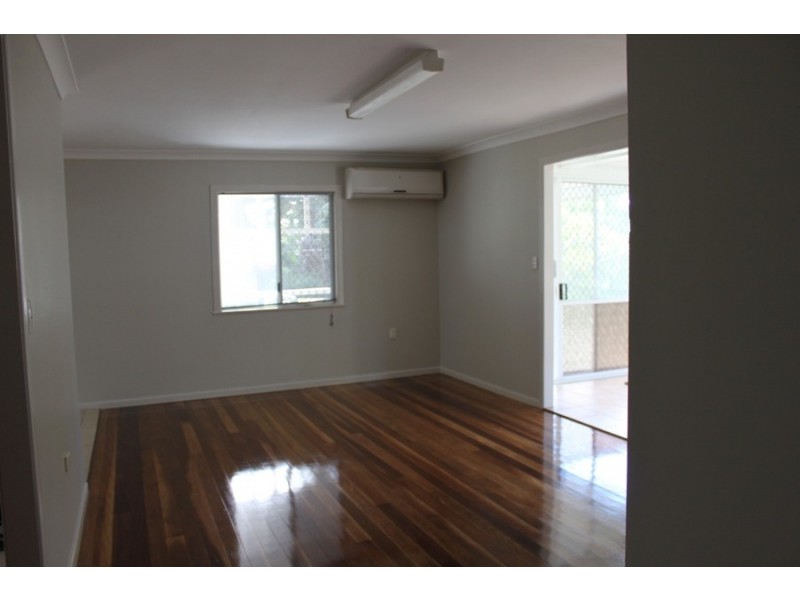 12 Ladley Street, Coalfalls QLD 4305