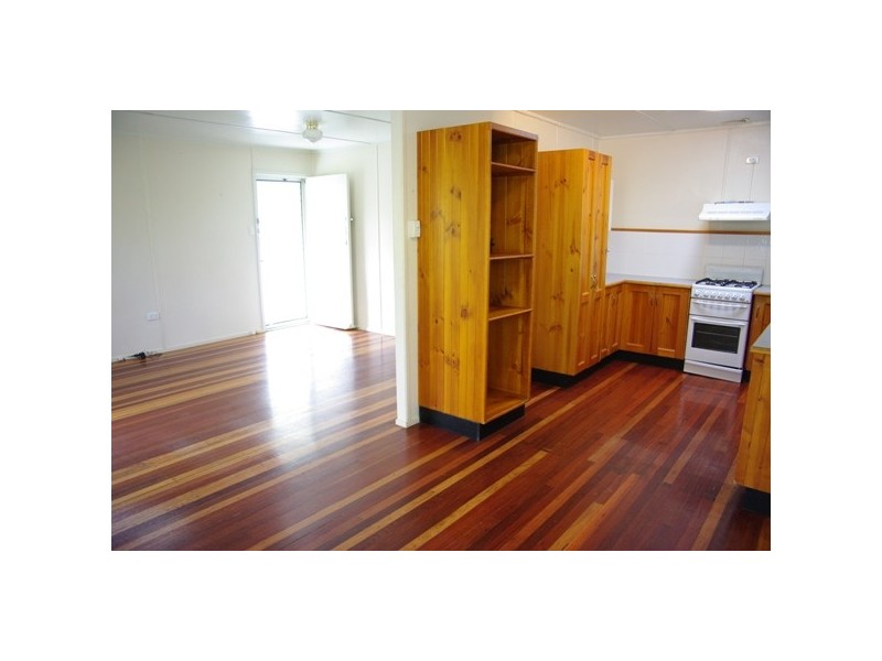 68 Kynance Street, Leichhardt QLD 4305