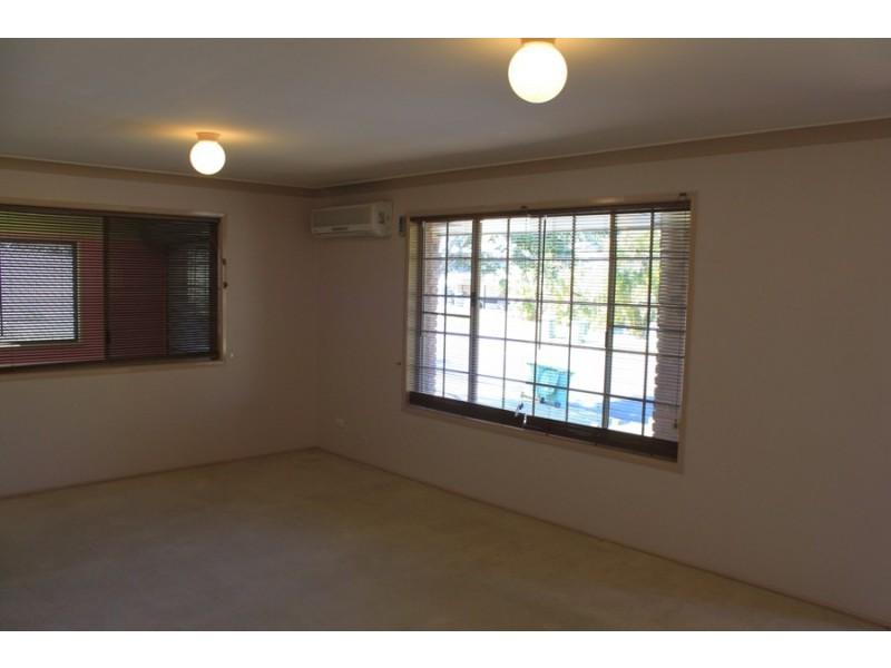 76 Lance Drive, Flinders View QLD 4305