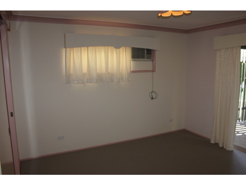 76 Lance Drive, Flinders View QLD 4305
