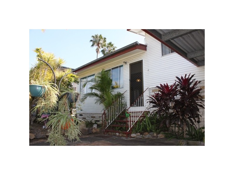 112 Cemetery Road, Raceview QLD 4305