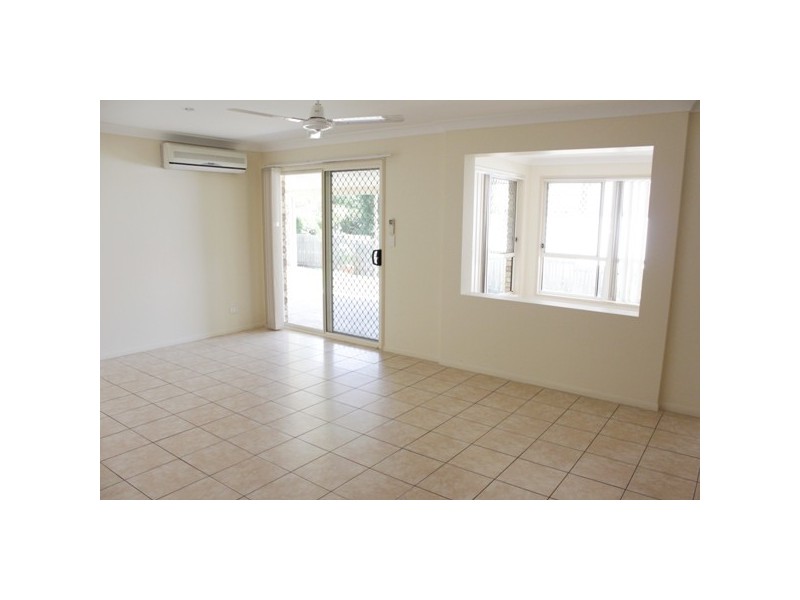 7 Yew Street, Yamanto QLD 4305