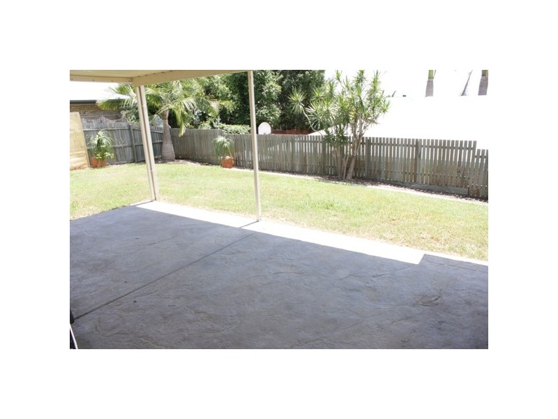 7 Yew Street, Yamanto QLD 4305