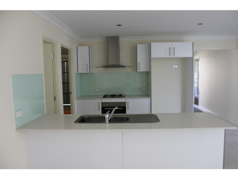 13 Cowie Street, Deebing Heights QLD 4306