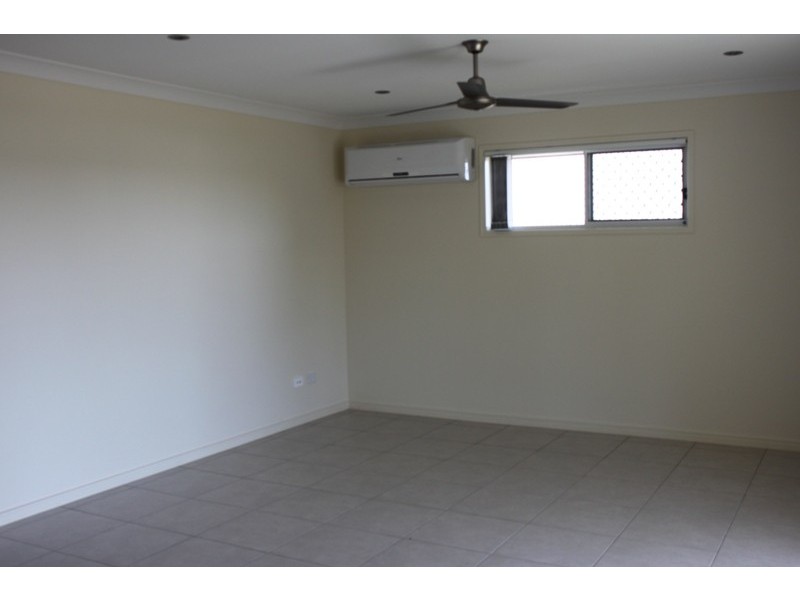 13 Cowie Street, Deebing Heights QLD 4306