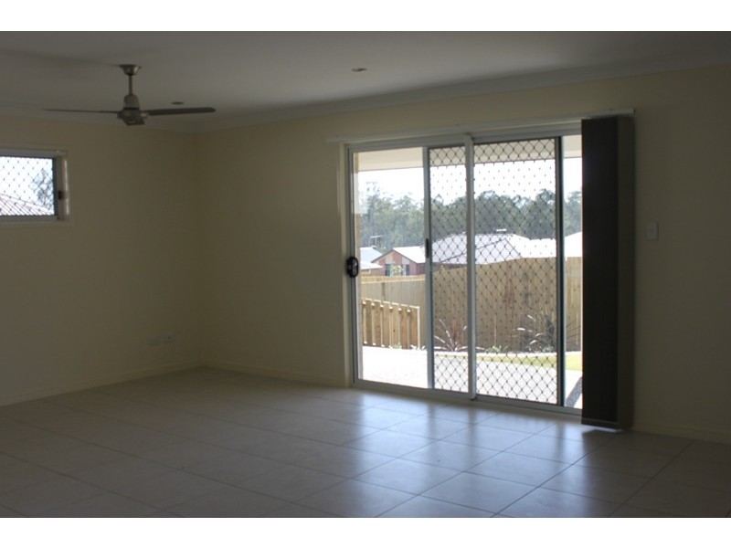 13 Cowie Street, Deebing Heights QLD 4306