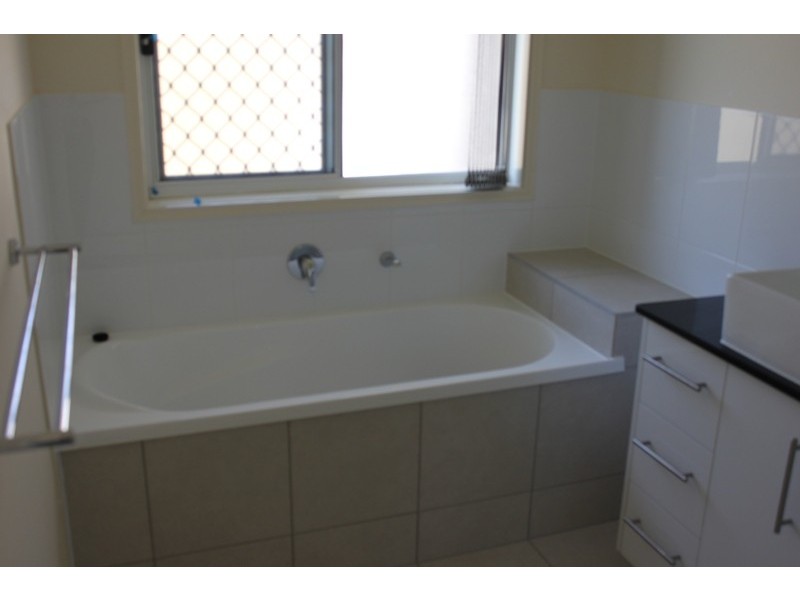 13 Cowie Street, Deebing Heights QLD 4306