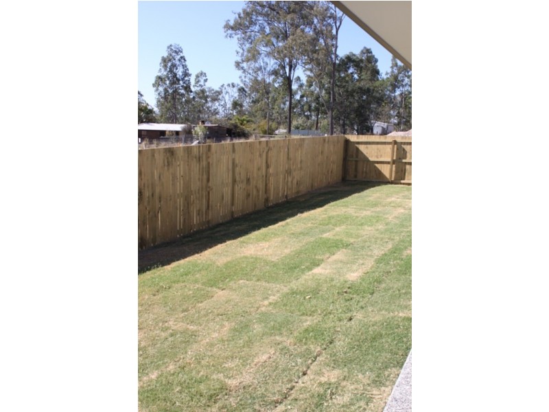 13 Cowie Street, Deebing Heights QLD 4306