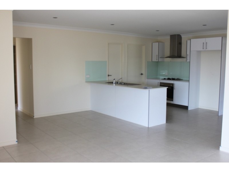 13 Cowie Street, Deebing Heights QLD 4306