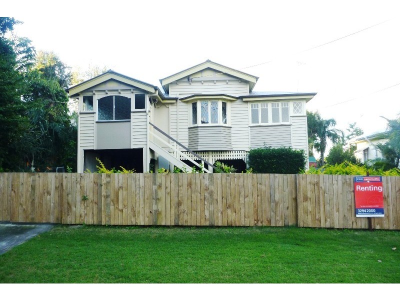 6 Smart  Avenue, Eastern Heights QLD 4305