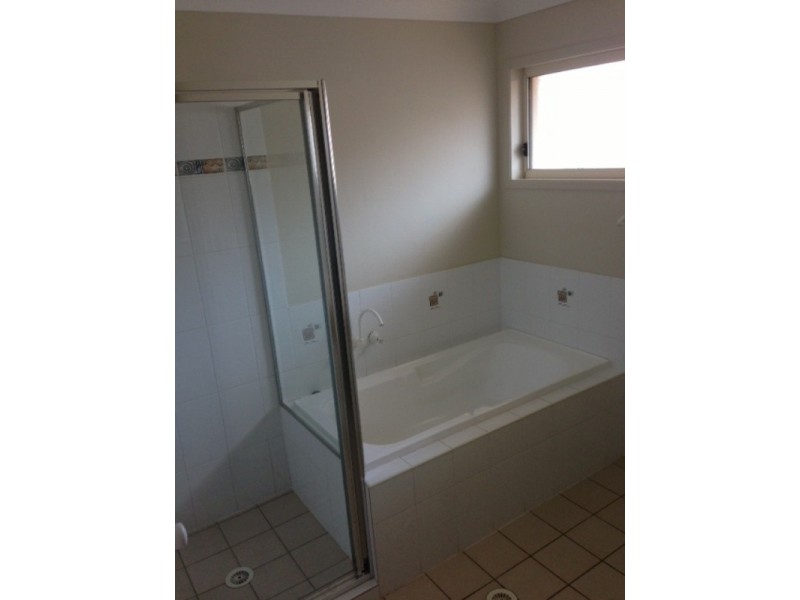 6 Amie Place, Raceview QLD 4305