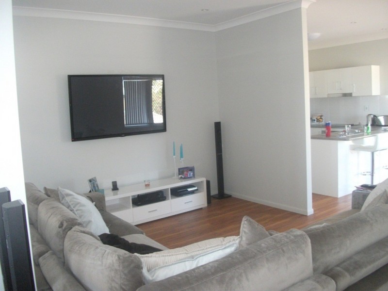 32 Laguna Crescent, Springfield Lakes QLD 4300