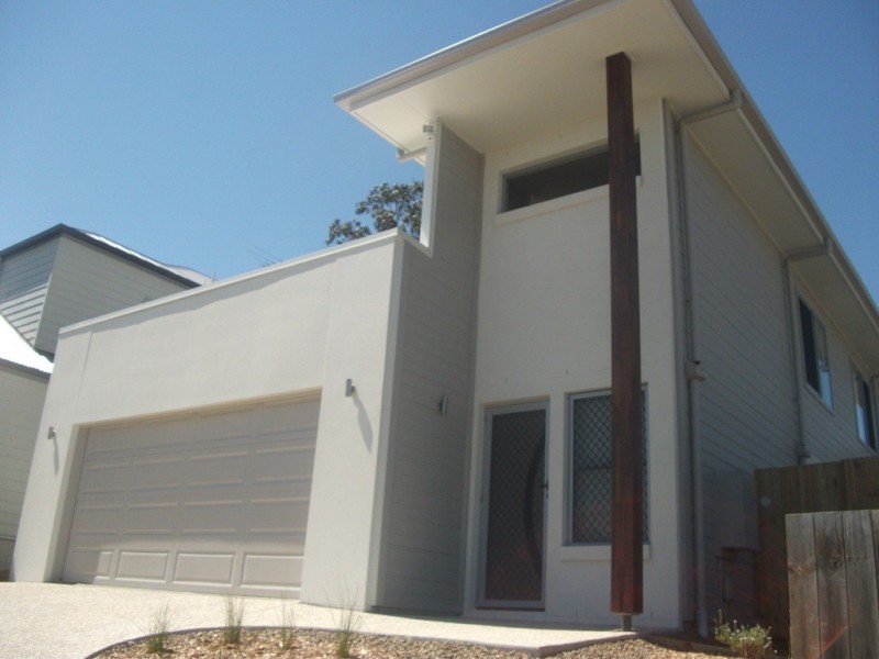 32 Laguna Crescent, Springfield Lakes QLD 4300