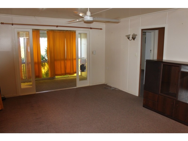 3 Woodgate Street, Churchill QLD 4305