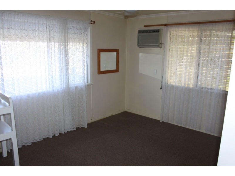 3 Woodgate Street, Churchill QLD 4305