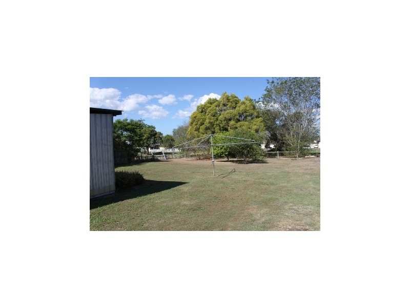 9 Dudleigh Street, Booval QLD 4304