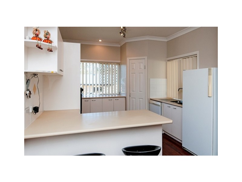 13 Darlington Court, Flinders View QLD 4305