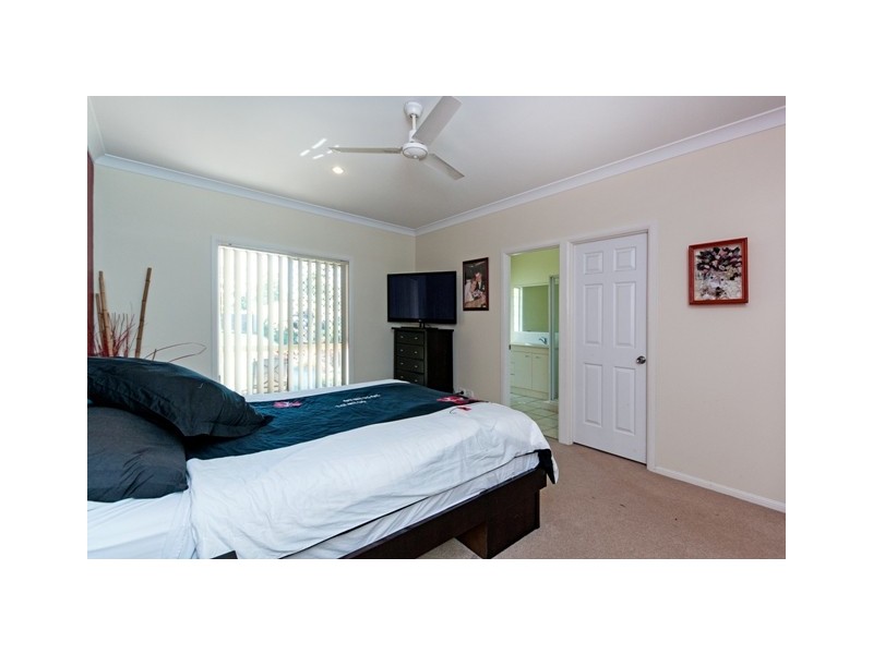 13 Darlington Court, Flinders View QLD 4305