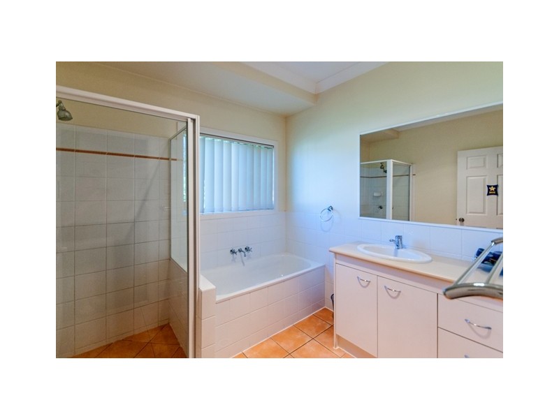 13 Darlington Court, Flinders View QLD 4305